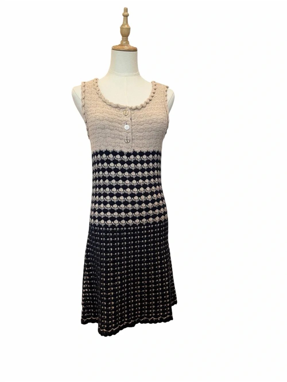 CHANEL Beige and Black Knit Sleeveless A-Line Dress